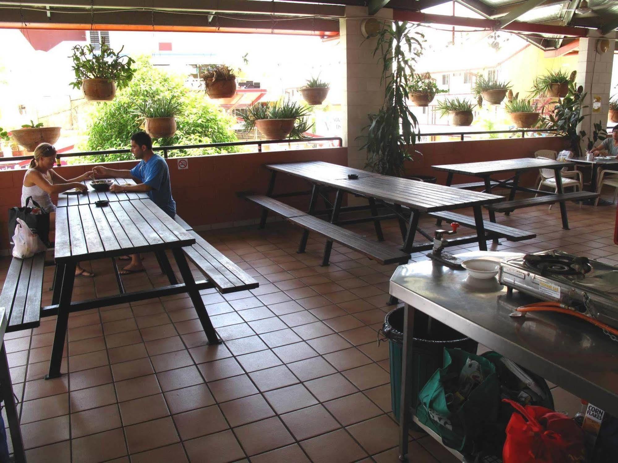 Chillis Backpackers Vandrarhem Darwin Exteriör bild